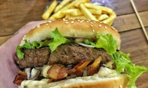 Hamburgueria Delivery e salão