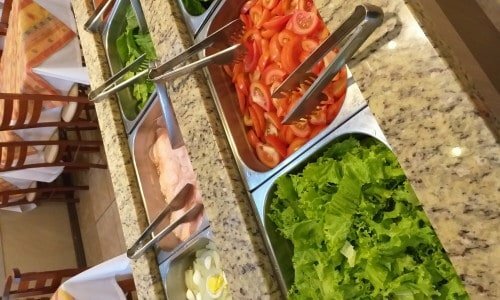 Restaurante em funcionamento Lindo