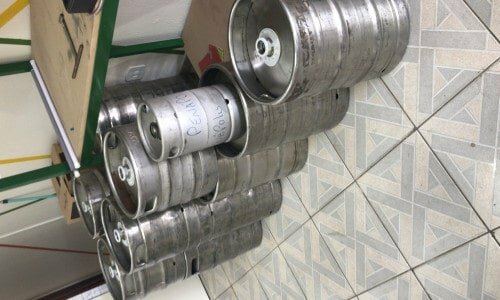 Venda distribuidora de chopp completa e com clientes