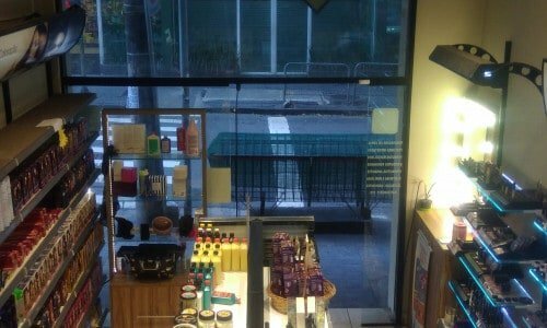 VENDO LOJA DE COSMETICOS
