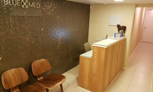 Clínica Médica, ultrassonografia e laboratório