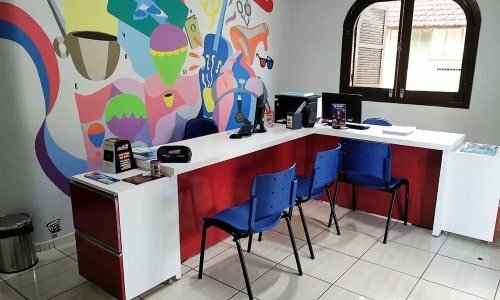 Escola de Idiomas