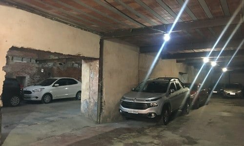 Estacionamento com imóvel próprio