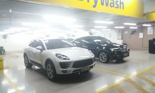 LOJA DE LAVAGEM A SECO AUTOMOTIVA
