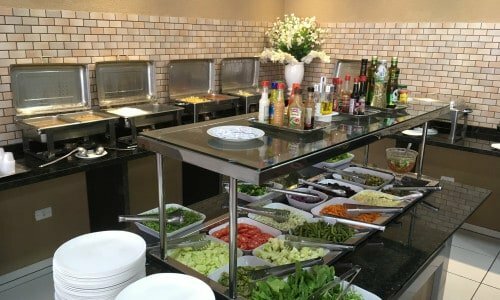 Oportunidade Churrascaria e lanchonete na rodovia a venda em Umuarama no Paraná