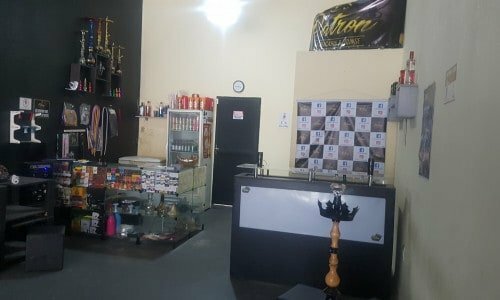 Passo o ponto Tabacaria e Lounge