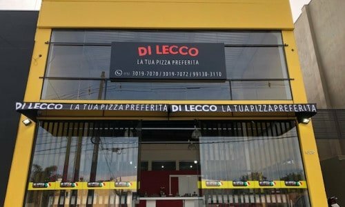 Pizzaria com cozinha central pronta para franquiar