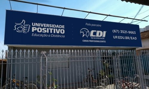 VENDE ESCOLA DE CURSOS PROFISSIONALIZANTES