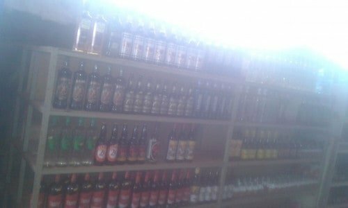 VENDE SE COMÉRCIO