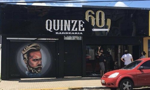 Barbearia em funcionamento