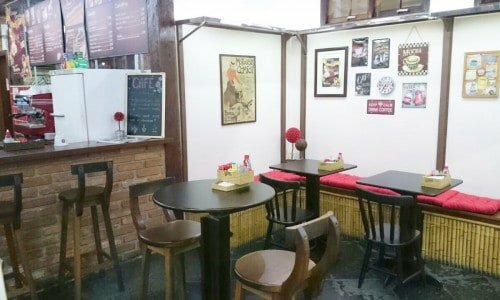 Cafeteria, Revistaria, Livraria e Muito Mais