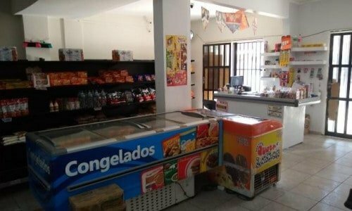 Mercado no Varjão loja comercial 5 anos funcionando