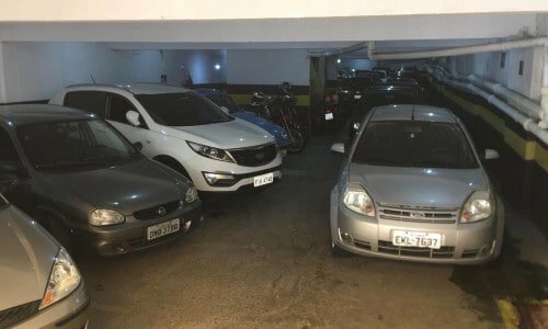 Ponto Estacionamento e Lava-Rapido