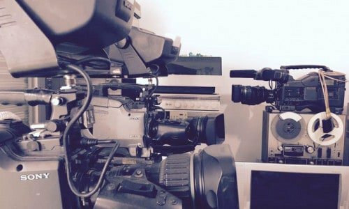 Procuro sócio investidor para abrir canal de TV
