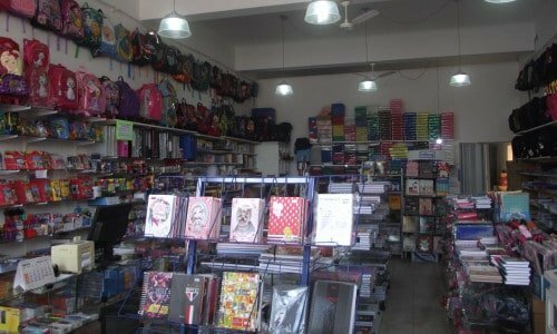 VENDO PAPELARIA