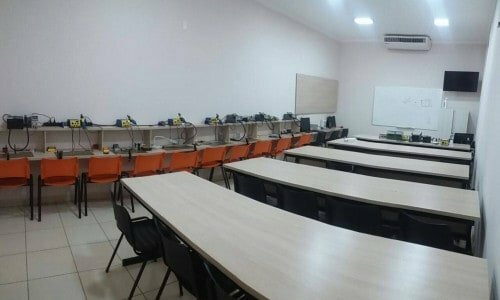 Escola de Cursos Profissionalizantes