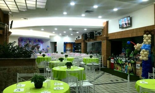 Vende-se ou troca-se Buffet Infantil  com 13 anos de mercado