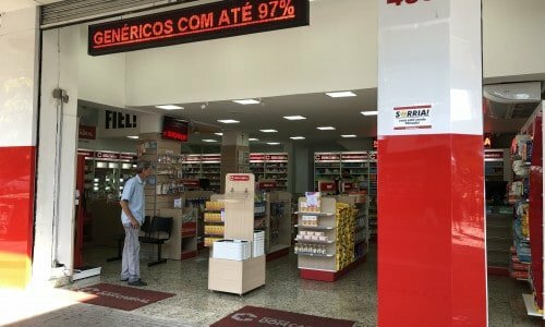 Vendo drogaria em operação