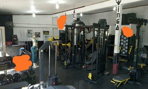 Academia de musculação