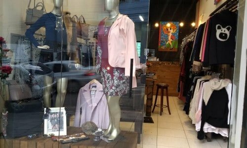 Vendo Loja de Roupas Femininas