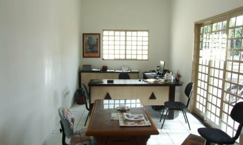 Imobiliária fundada em 1989
