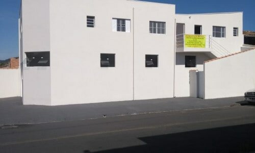 Imovel comercial alugado com renda de 0,65/mês