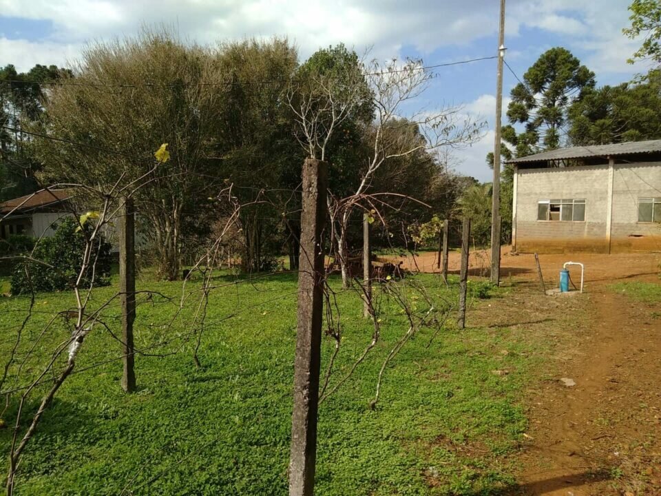 Poco de agua mineral