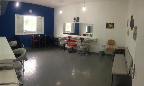 Escola de Cabeleireiro / Salão