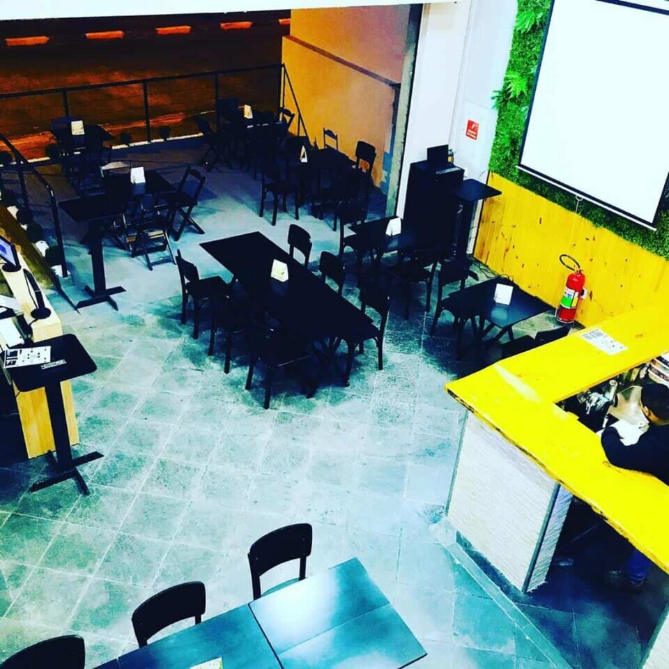 SOLUTT BAR E LOUNGE