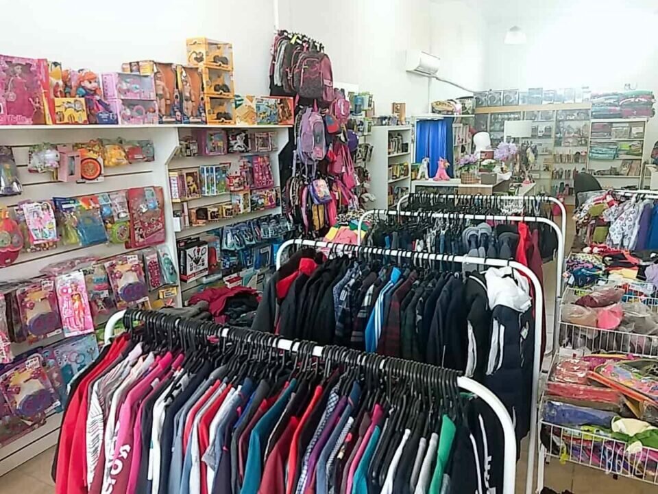 Linda loja com clientela formada e crediário próprio