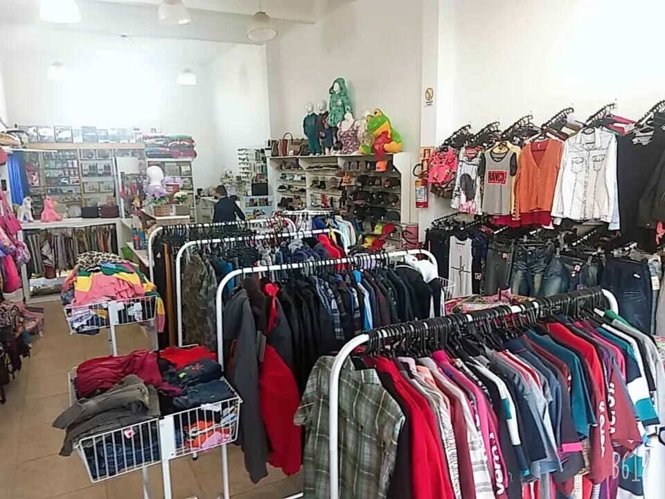 Linda loja com clientela formada e crediário próprio
