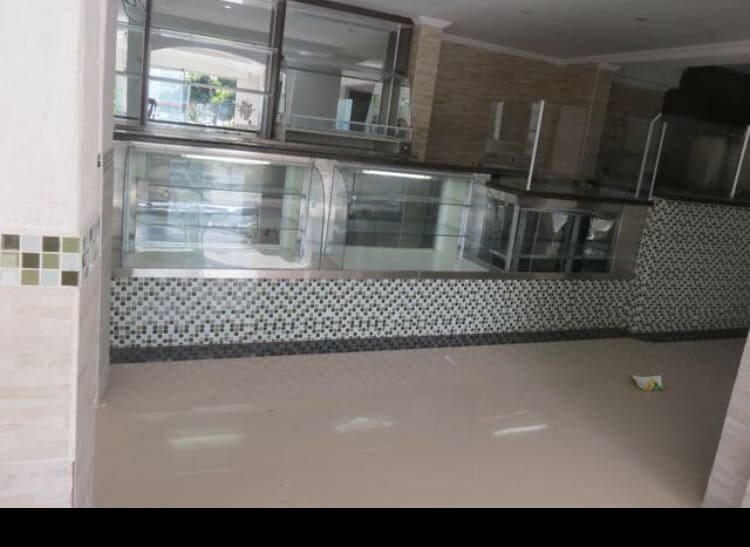Casa nova para padaria ou restaurante
