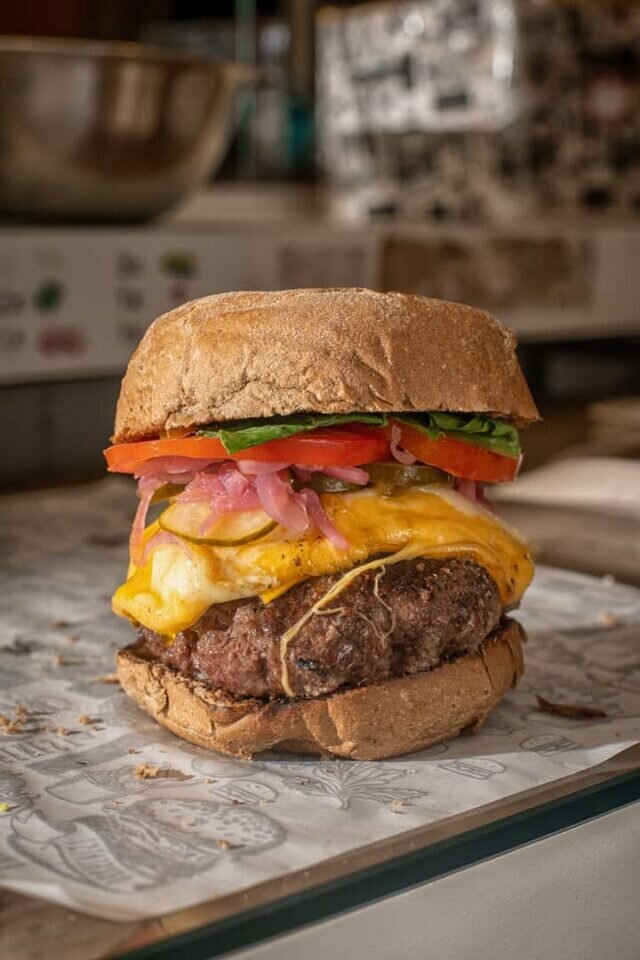 Hamburgueria – Burgerest Brasil Ltda