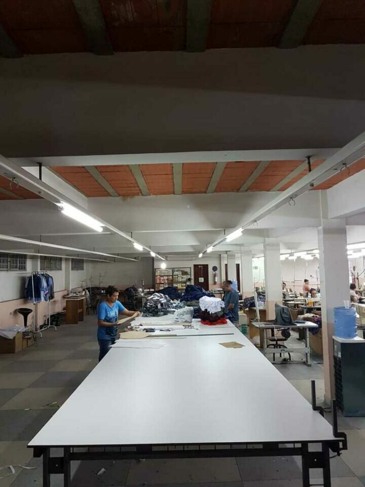 Industria de Confecção de uniformes