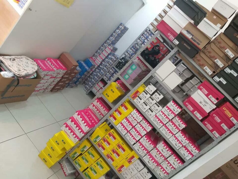 Loja linda e com carteira de Clientes