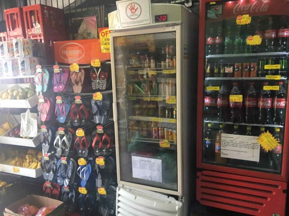 Vendo mini mercado zona leste /SP