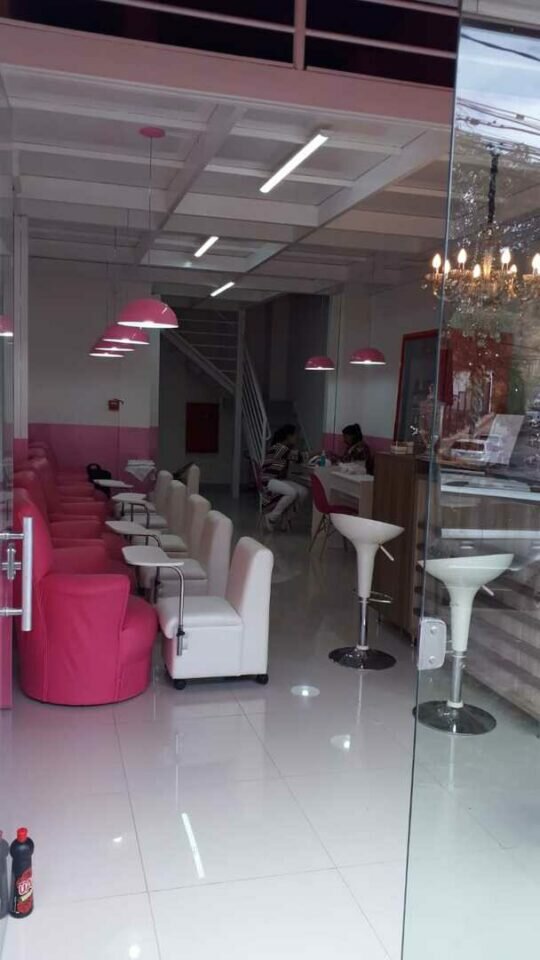 PASSO O PONTO DE ESMALTERIA COM ESTÉTICA