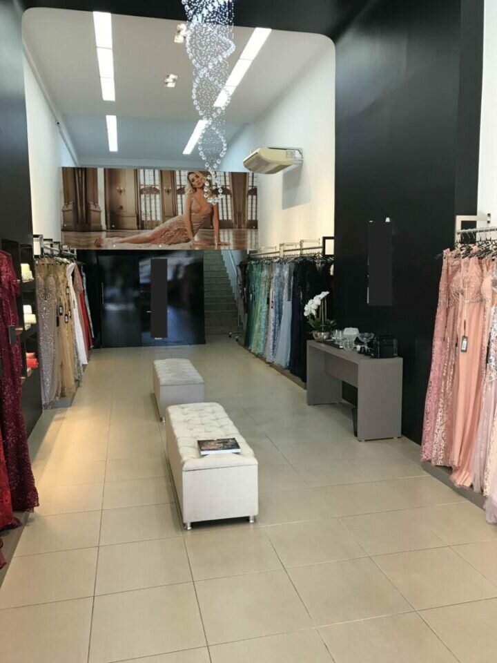 Loja de venda e aluguel de vestidos de festa