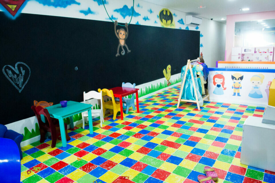 Vendo brinquedoteca com salão de festas em Águas Claras