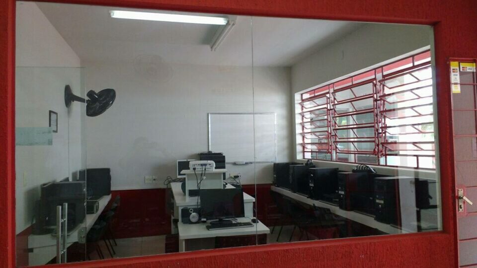 Escola Completa – profissionalizante, técnico, graduação e pós