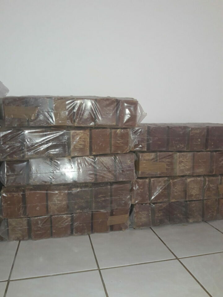 Rapadura e melado de cana-de-açúcar