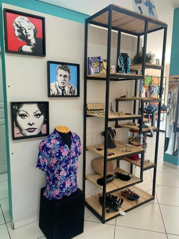 Loja de Roupas Seminovas