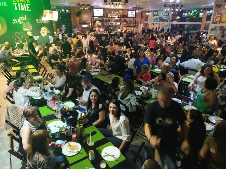 VENDO RESTAURANTE CONCEITUADO EM SANTO ANDRÉ