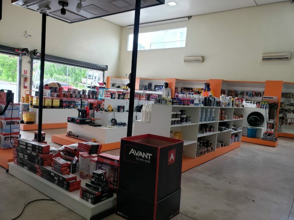 LOJA DE MATERIAIS – FERRAGISTA