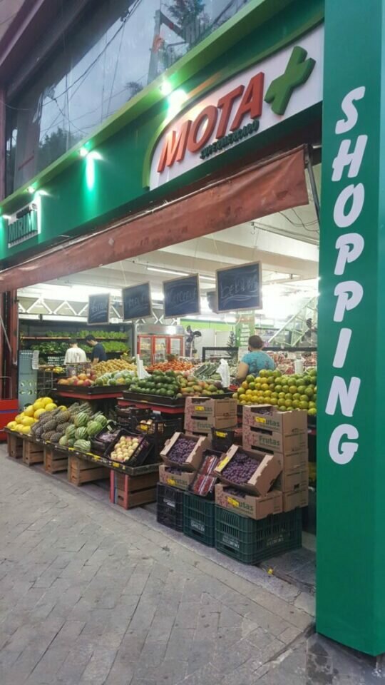 Mercado a Venda, com Hort fruit, Padaria, mercearia e MINI SHOPPING