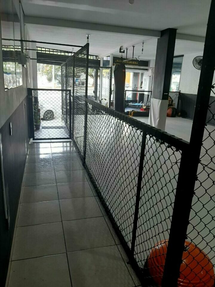 Academia de Artes Marciais / Funcional