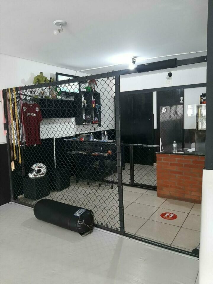 Academia de Artes Marciais / Funcional