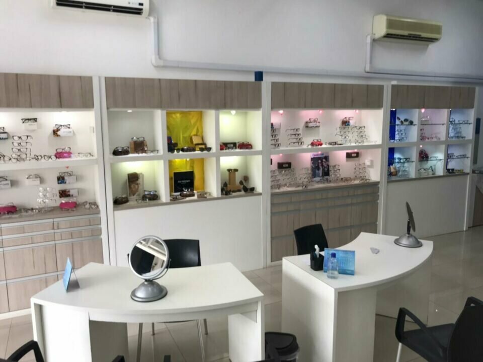 Ótica no bairro Matão, Sumaré Sala de Optometria montada