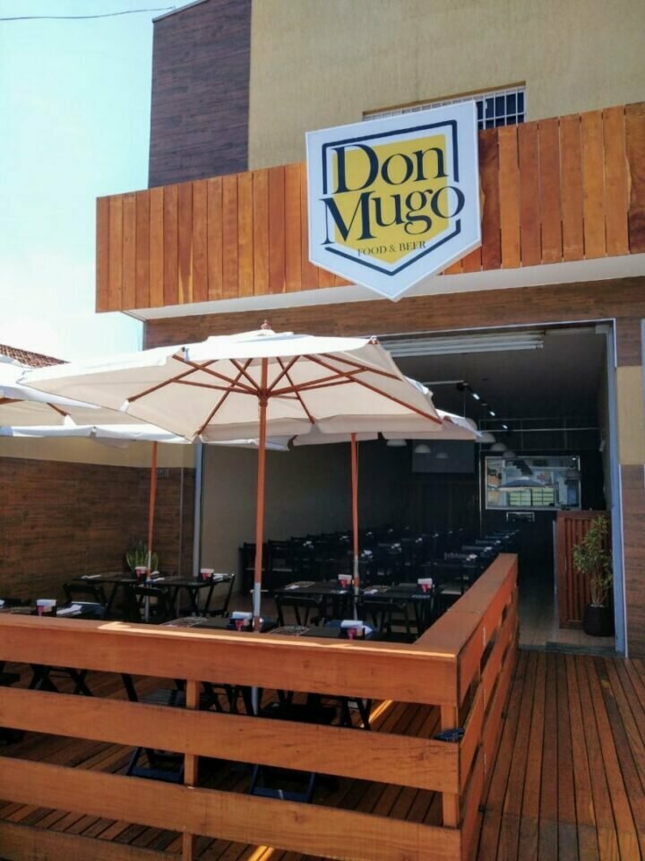 Restaurante no centro de Taubaté