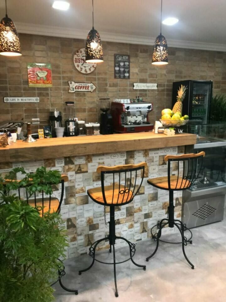 Café e floricultura